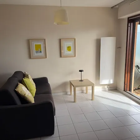 En Front De Avec Balcon Saint-Raphaël