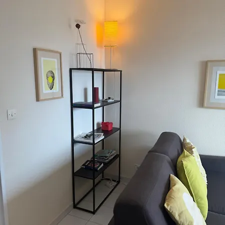 En Front De Avec Balcon * Saint-Raphaël